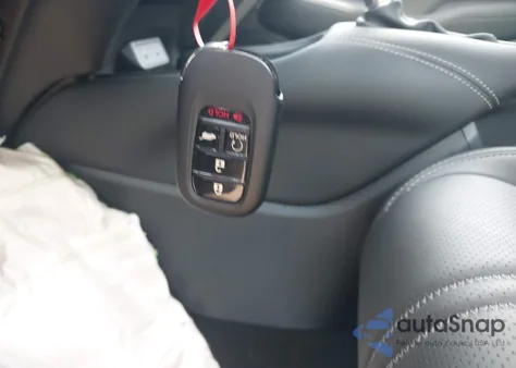 2026 Honda Hr-V Awd Ex-L from USA, damaged, VIN 3CZRZ2H7XTM721058